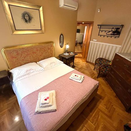B&B Michelangelo Napoli Eksteriør billede