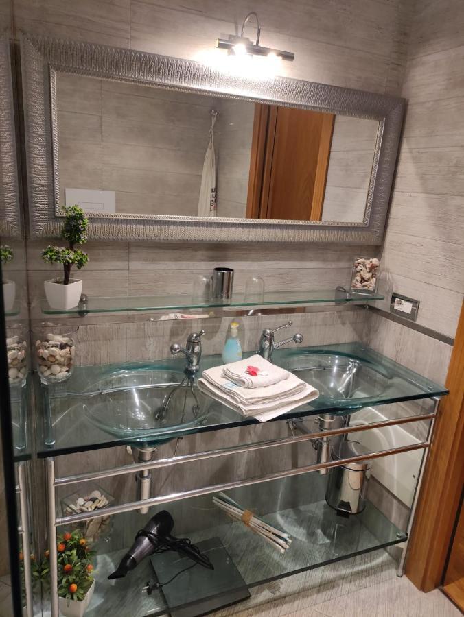 B&B Michelangelo Napoli Eksteriør billede