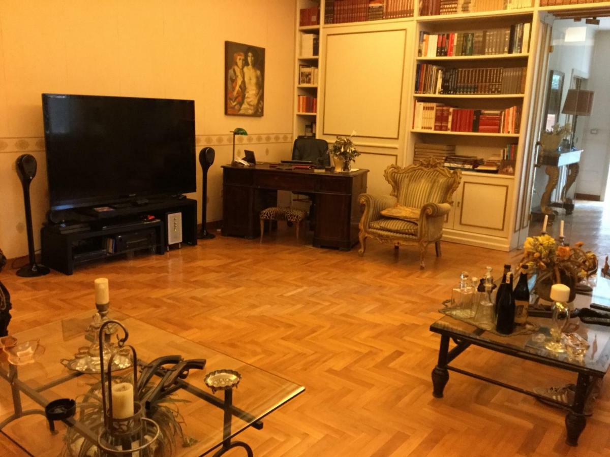 B&B Michelangelo Napoli Eksteriør billede